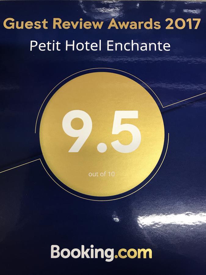 Petit Hotel Enchante Hakuba Exteriör bild